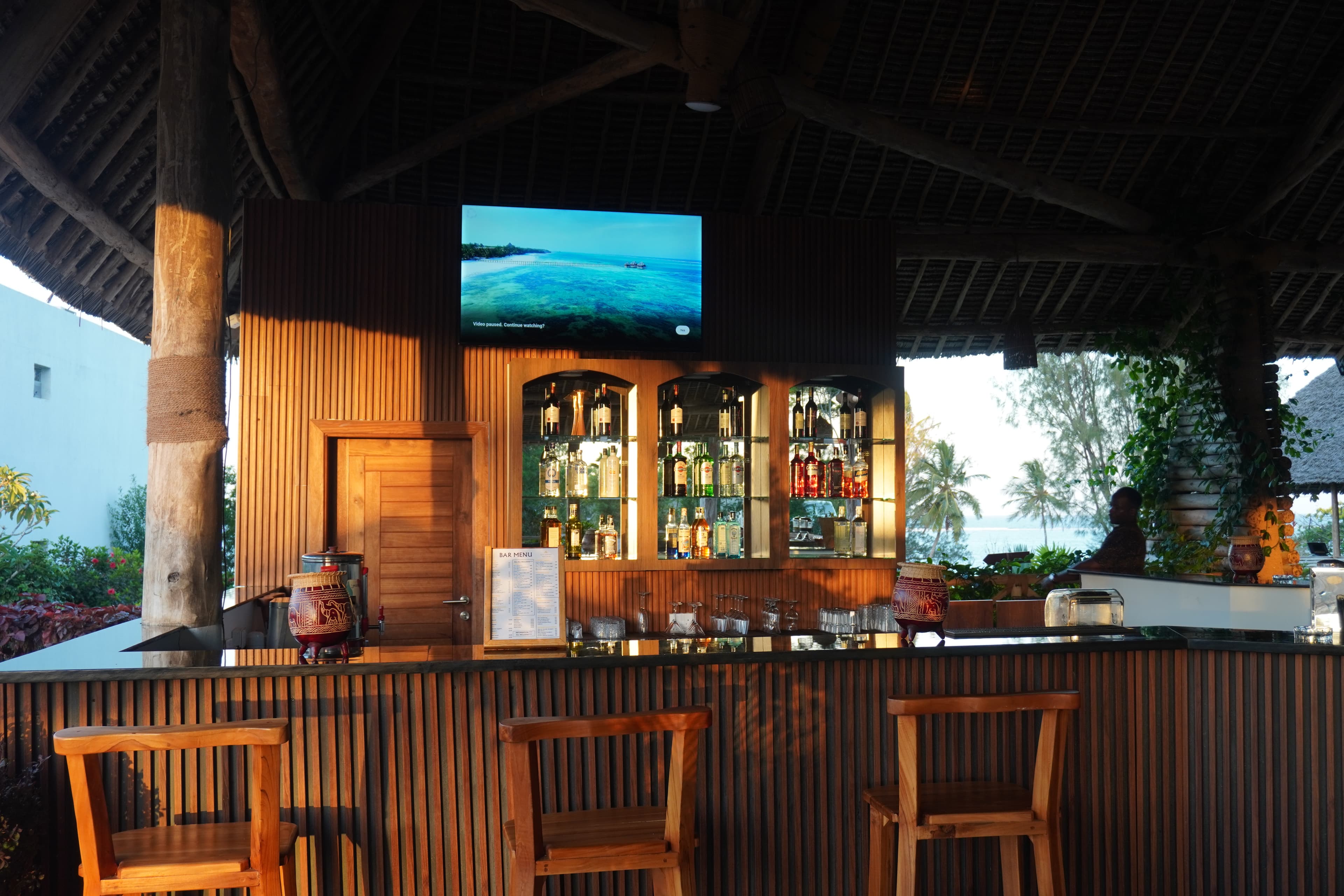 Lobby Bar at Royal Mandarin Hotel & Resort 3