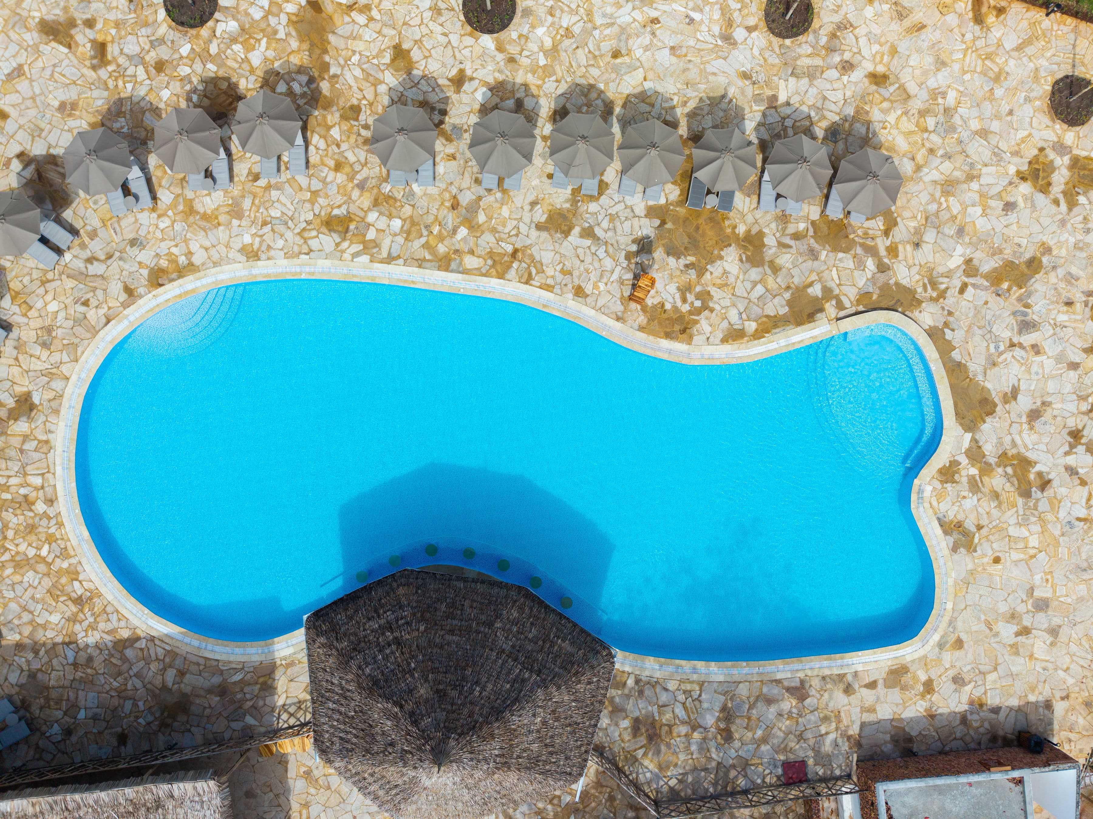 Breeze Pool Bar